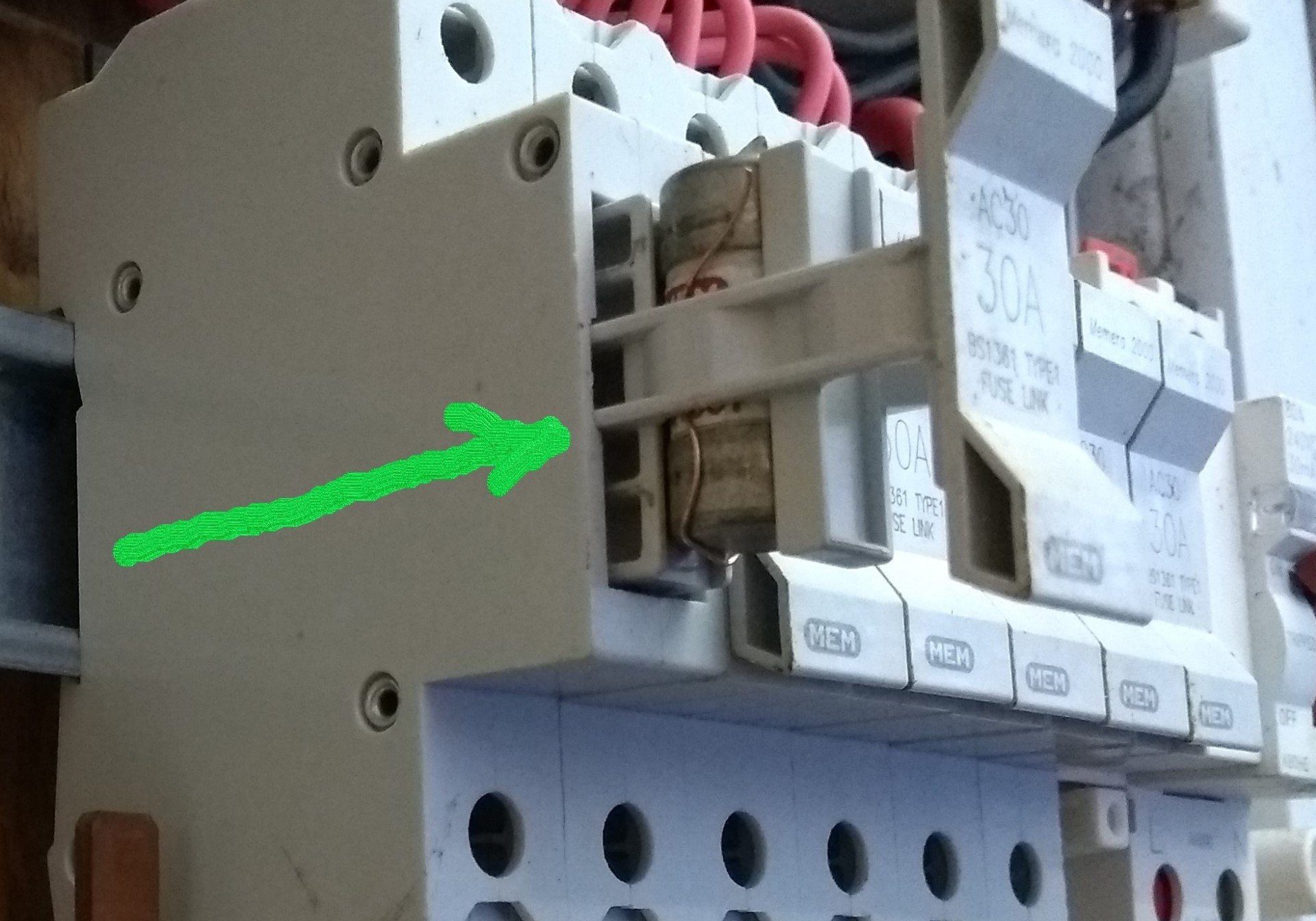 fuse holder